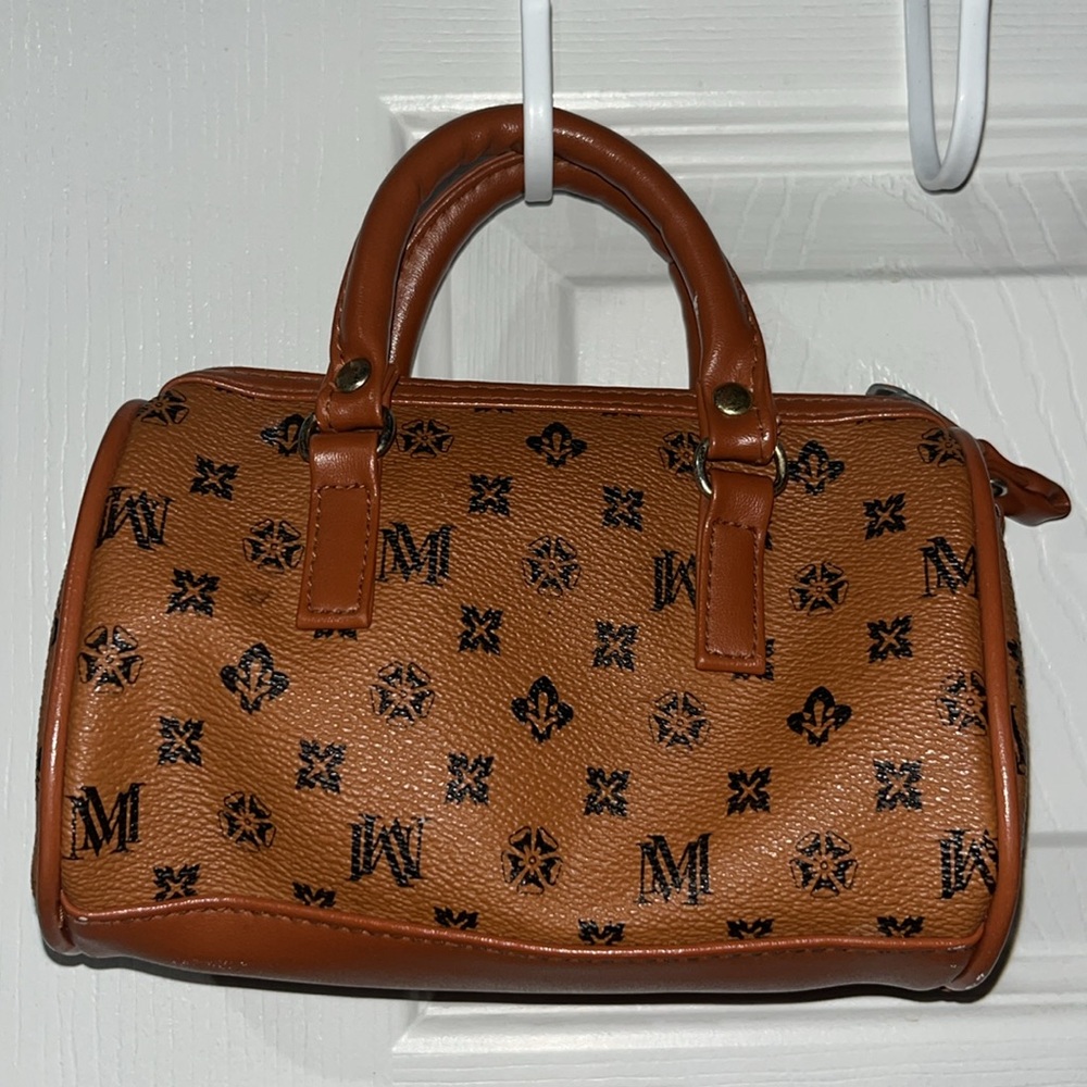 Moni Mini Handbag - Picture 2 of 4